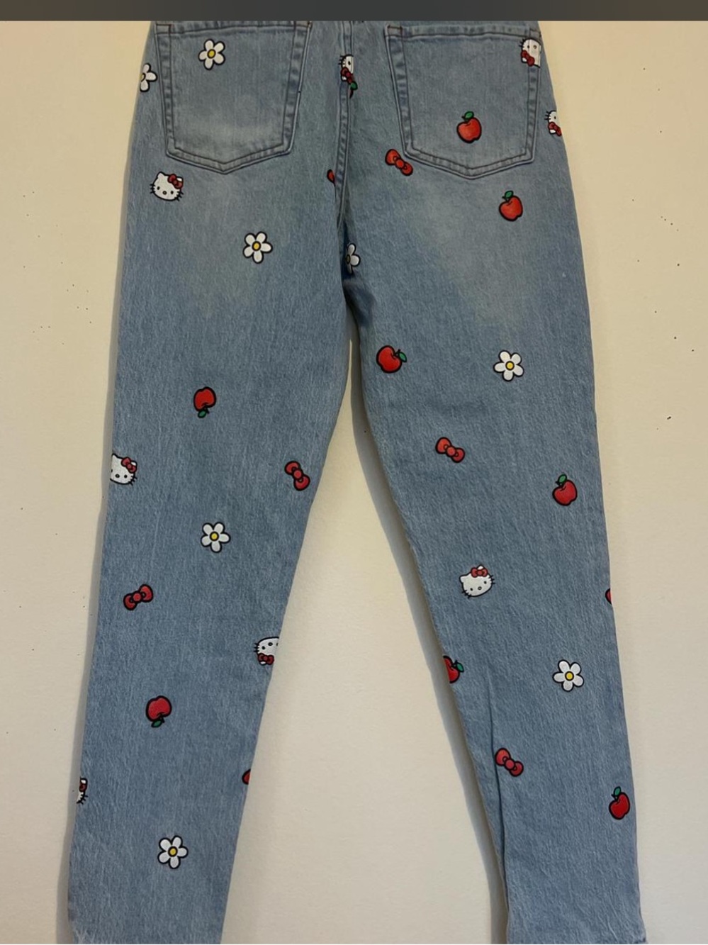 Size 1 Hello Kitty Light Blue High-Rise Jeans with Red & White Embroidery - Picture 4 of 5